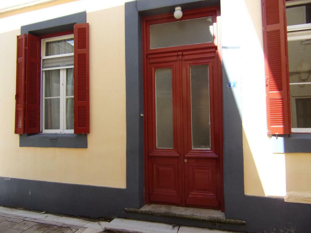 Вилла Finestra Rossa Old Town Vintage House Лефкада Экстерьер фото